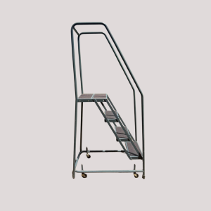 Escalera con plataforma 4 escalones - Ballymore